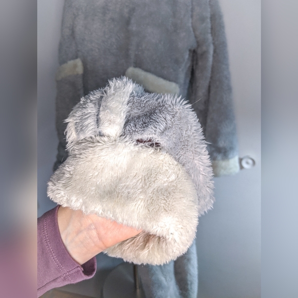 2 piece Rabbit Pajama + Socks - Picture 6 of 8